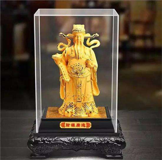 金财神十八码中特(蓝月亮十码中特发财王)